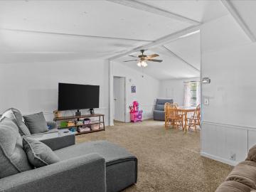7304 N County Road 33