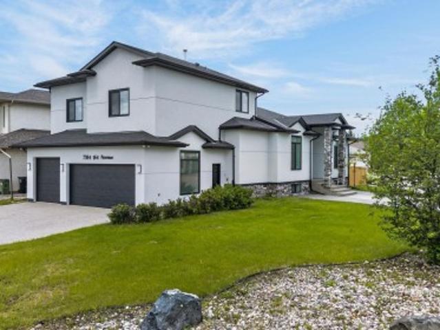 7304 Avenue Nw, Edmonton, AB, T5Z 3Y3 house for sale | Listing ID E4506 | Royal LePage