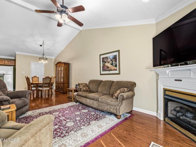 7304 Brook Run Way