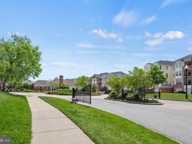 7305 Brookview Road # 206