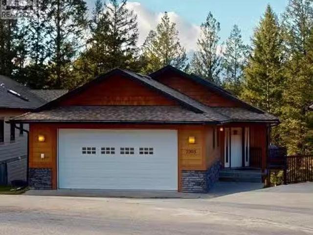 7305 Copperhorn Drive, Radium Hot Springs, BC, V0A 1M0 house.