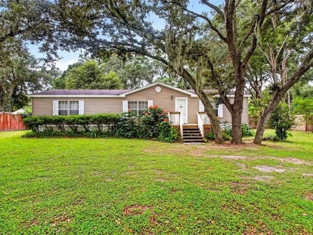 7305 Timber Crest Ln, Zephyrhills, FL 33540