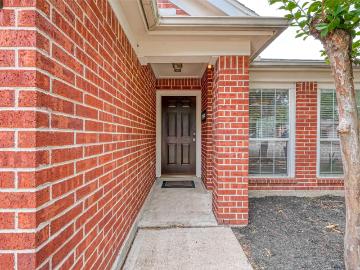 7306 Autumn Aspen Lane