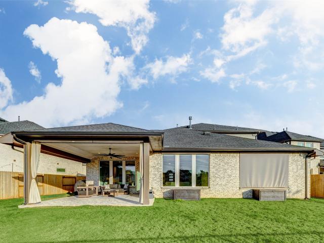 7306 Pecan Brk Ln, Fulshear, TX 77441 | MLS #80076