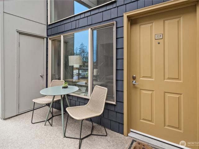 7309 Sand Point Way NE, Unit B727, Seattle, WA 98115 | MLS #2549