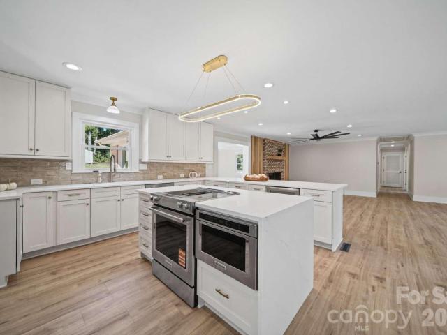 7301 Pine Lake Lane