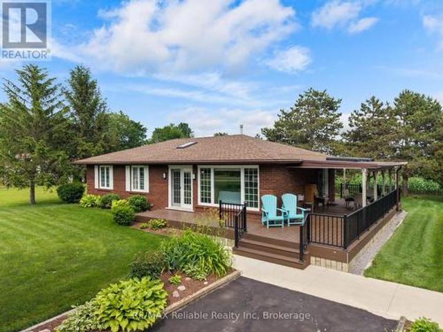 73022 Claudette Drive, Bluewater Hay, ON, N0M 2T0 house for sale | Listing ID X13505 | Royal LePage