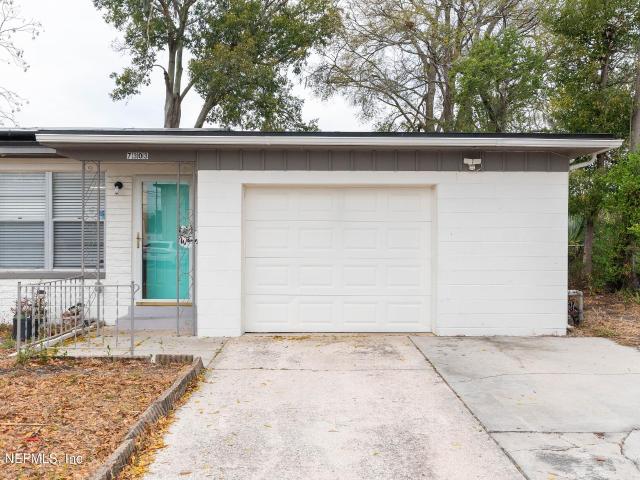 7303 Sandhurst Rd S, Jacksonville, FL 32277 | MLS #2131