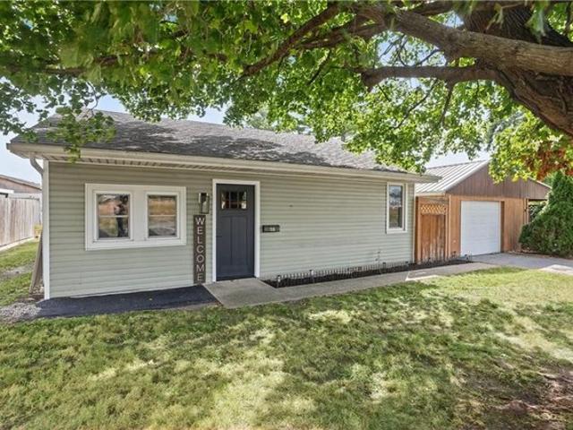 730 N Camfield St, Sullivan, IL 61951