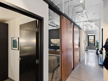 730 NE Stinson Blvd, Unit 221, Minneapolis, MN 55413 | MLS #7085