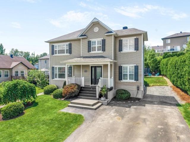 730 Rue De Châteaufort, Sherbrooke Brompton/Rock Forest/Saint Élie/Deauville, QC, J1N 0V9 house for sale | Listing ID 22082 | Royal LePage