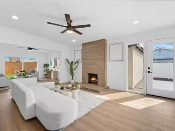 San Diego County, California, USA - Equipped kitchen