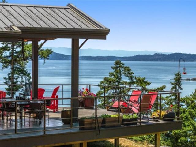 730 Treetops Spur, Sidney Island, BC, V8M 1W3 house for sale | Listing ID 1049 | Royal LePage