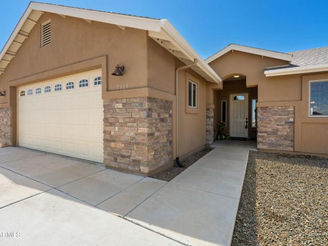7315 e gumtree lane