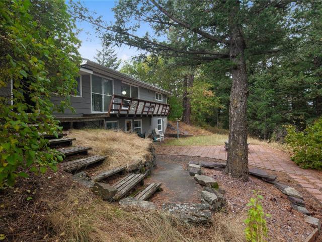 7316 Us Highway 2 E, Columbia Falls, MT
