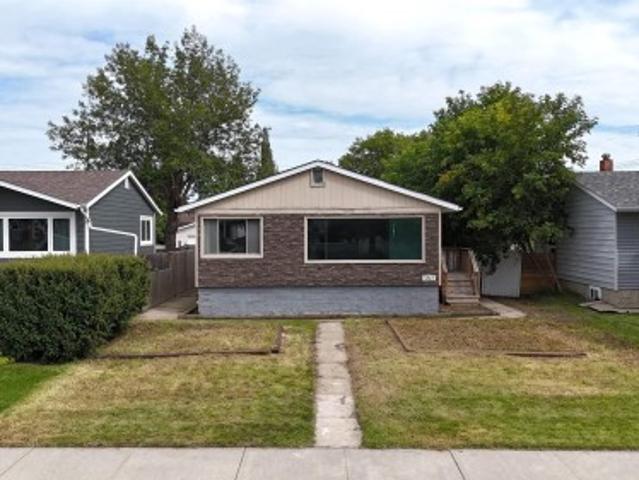7311 77 Street Nw, Edmonton, AB, T6C 2L3 house for sale | Listing ID E4504 | Royal LePage