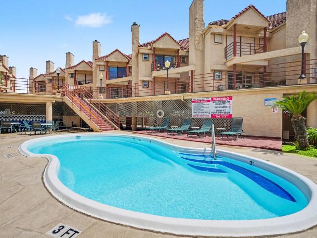7312 Seawall Boulevard 103