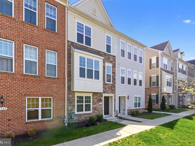 7312 Wood Trail Dr, Lanham, MD 20706 | MLS #MDPG2198