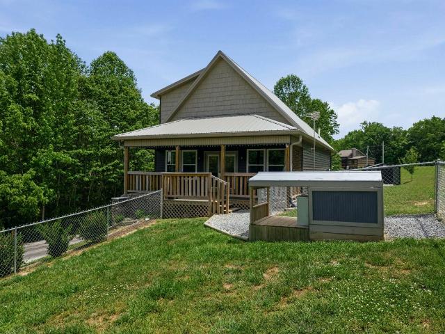 731 Broken Arrow Circle