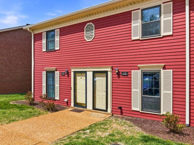 731 Fox Ridge Dr