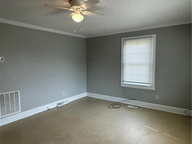 731 Leonard Road