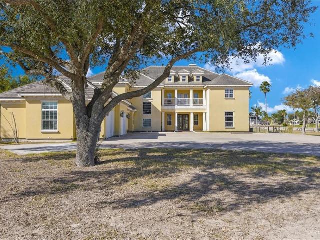 731 Lion Lake Drive S, Weslaco, US, TX