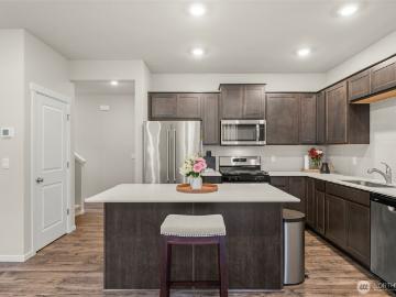 731 NE Cabot Ln, Bremerton, WA 98311 | MLS #2497