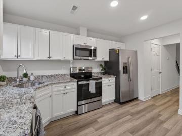 731 Prospect Ave