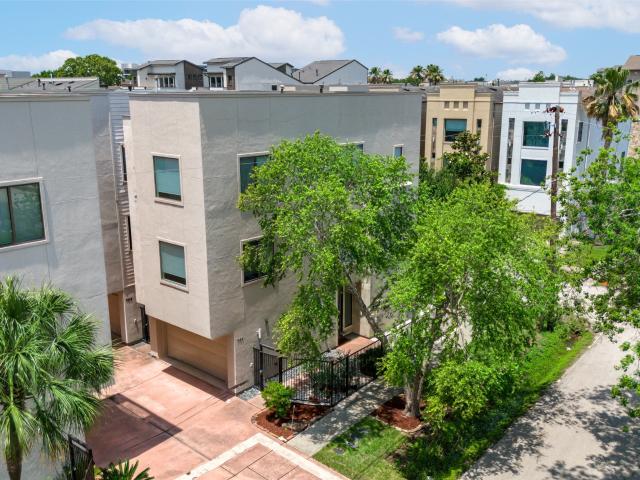 731 Reinerman Street