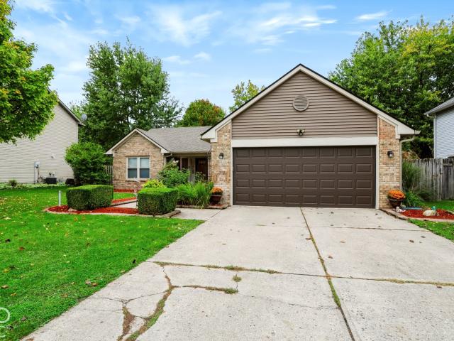 7328 Red Rock