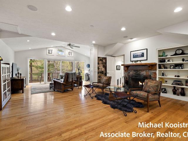 7320 Valhalla Drive