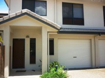 house for rent in 7/32 Camp Street, Mundingburra