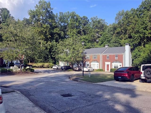 732 Anderson Walk
