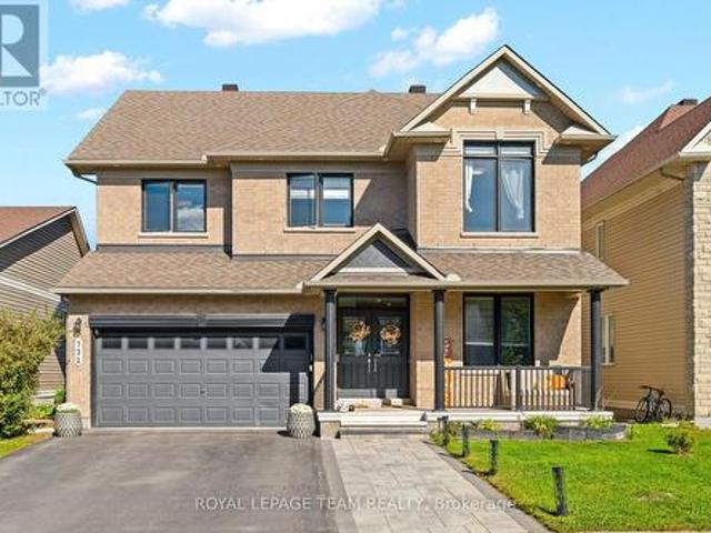 732 Lakebreeze Circle, Ottawa, ON, K4A 0R6 house for sale | Listing ID X13820 | Royal LePage