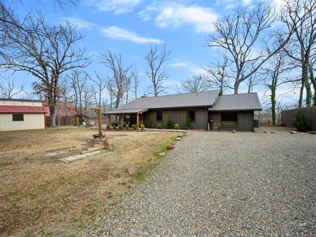 732 Red Fox Road