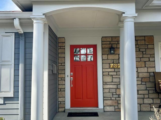 732 Wooster Pike