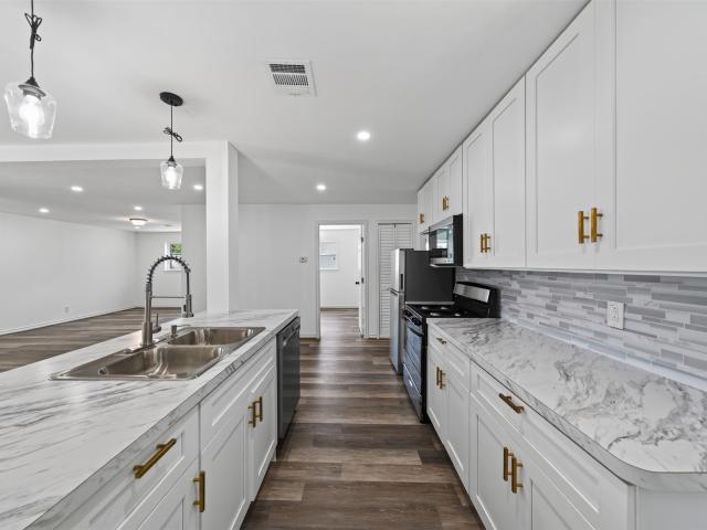 7338 Conley Street