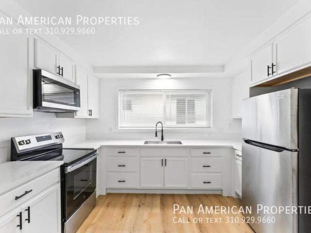 7339 Milton Ave, 2 beds, 1 full and 1 half bath