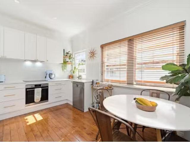7/33 Byron Street, Coogee Apartment for rent Listed by Cather.