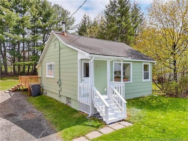 733 Maclaren Ave, Devon, NB, E3A 3L4 house for sale | Listing ID NB133678 | Royal LePage