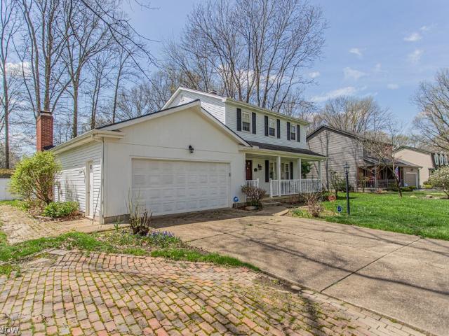 733 Squirrel Hill Court