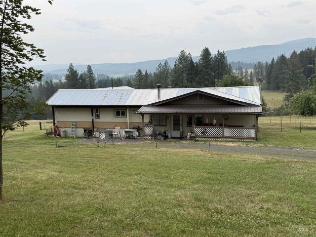 733 Pleasant Valley Road