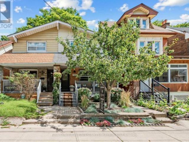733 Woodbine Avenue, Toronto, ON, M4E 2J4 house for sale | Listing ID E13753 | Royal LePage
