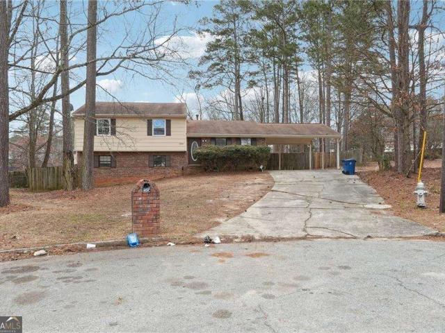 7344 Camelot Court