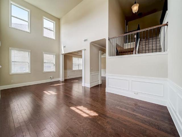7349 Parkland Bend