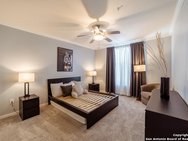 7342 Oak Manor, Unit 7202