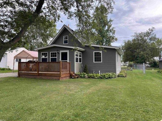 7342 Southwood Rd, Lexington, MI 48450