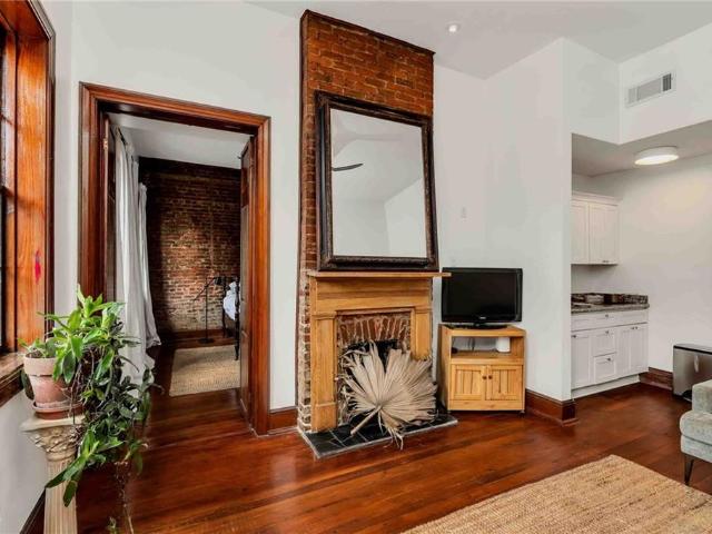 734 Dauphine Street # 1