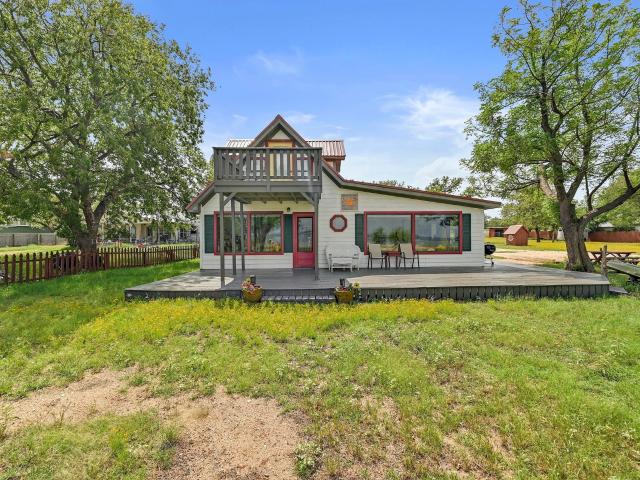 734 Island Dr, Bluffton, TX 78607 | MLS #1030