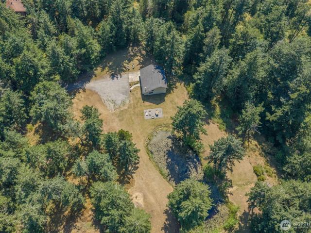 734 Swan Road